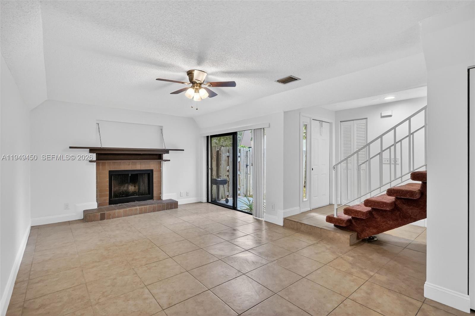 CEDAR GARDENS TOWNHOUSES - Residential