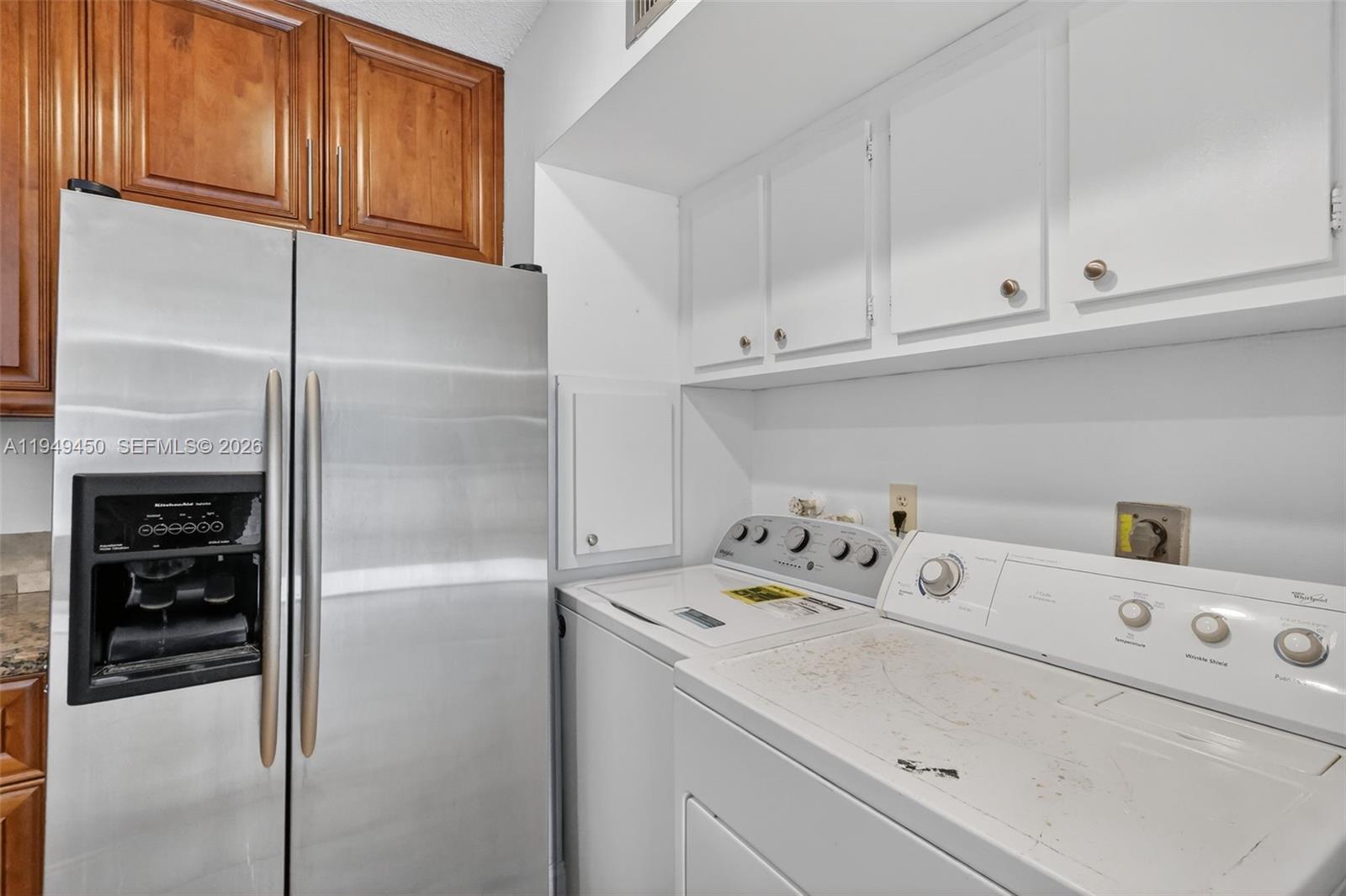 CEDAR GARDENS TOWNHOUSES - Residential