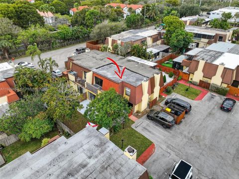 3516 Gardens East Dr A Palm Beach Gardens FL 33410