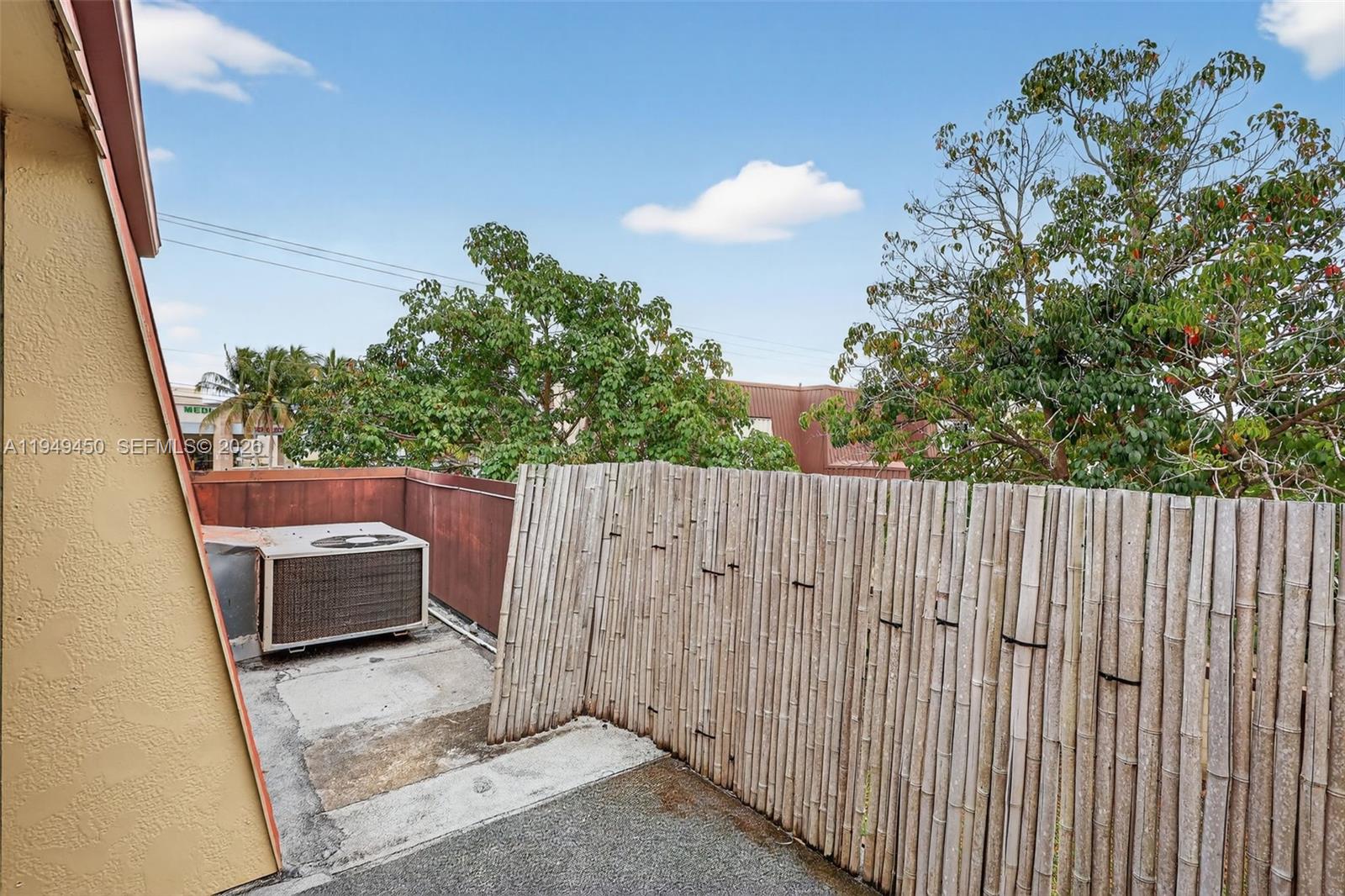 CEDAR GARDENS TOWNHOUSES - Residential