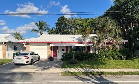 Photo of 7422 NW 70th Ave, Tamarac, FL 33321 (MLS # A11816934)