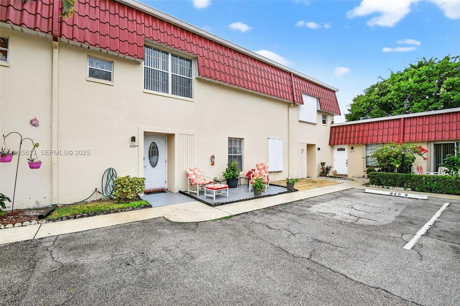 COVERED BRIDGE CONDO - Residential