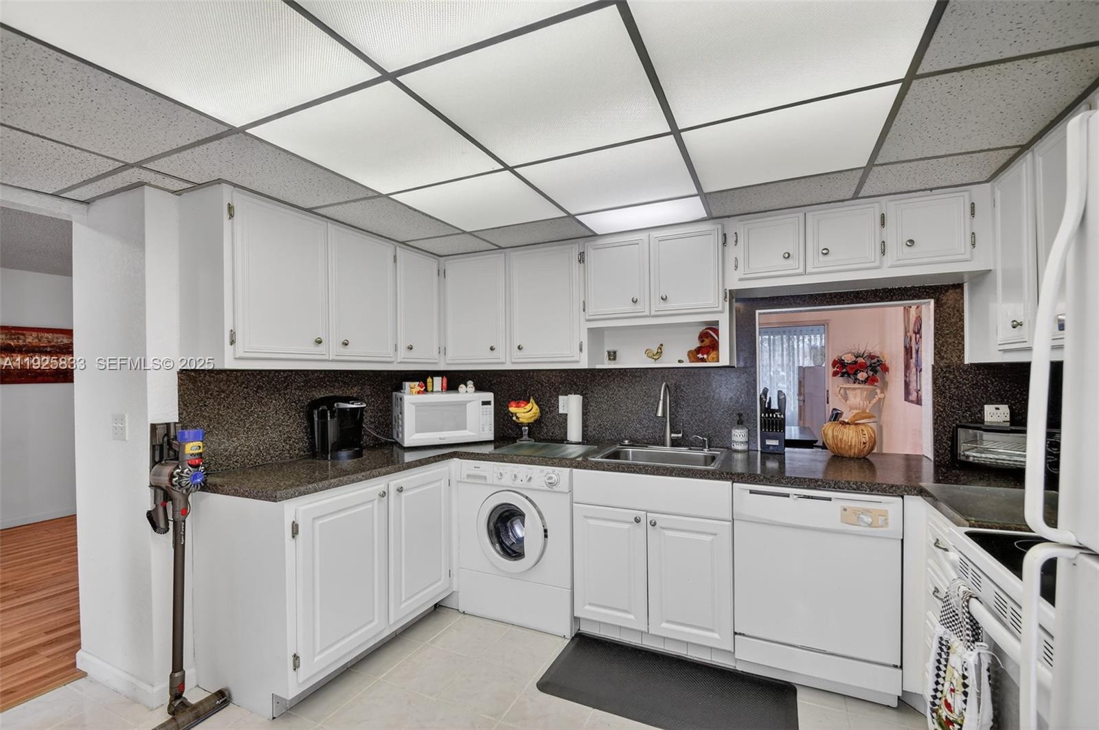 COVERED BRIDGE CONDO - Residential