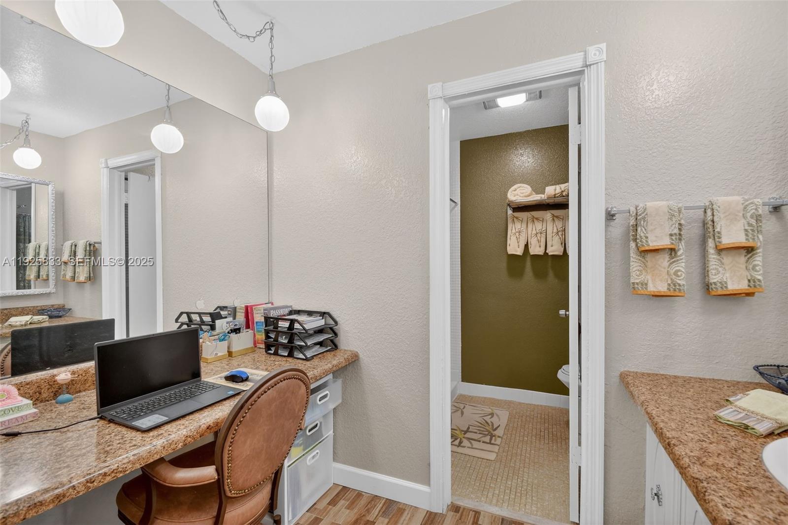 COVERED BRIDGE CONDO - Residential