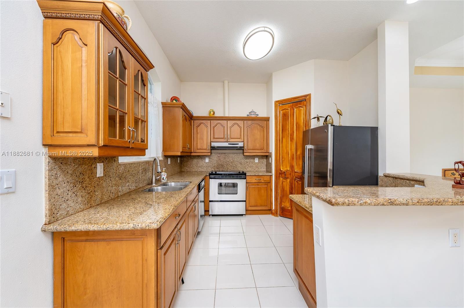 SUBDIVISION OF - Residential Lease