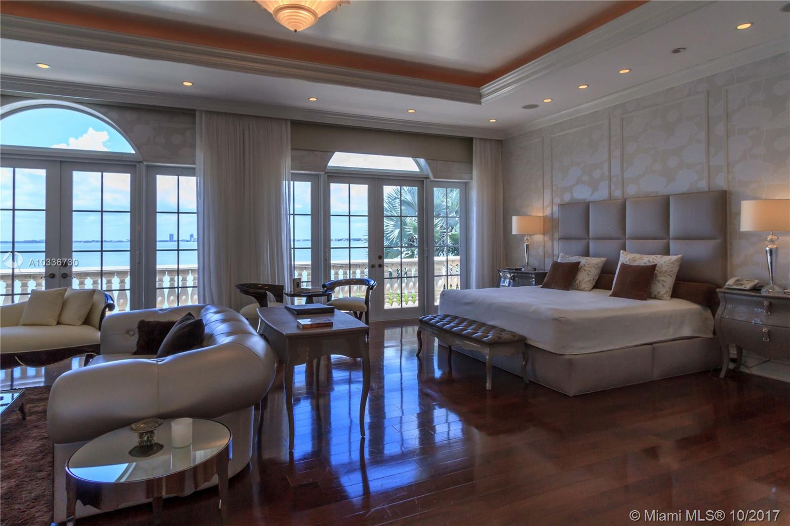 LA GORCE GOLF SUB - Residential