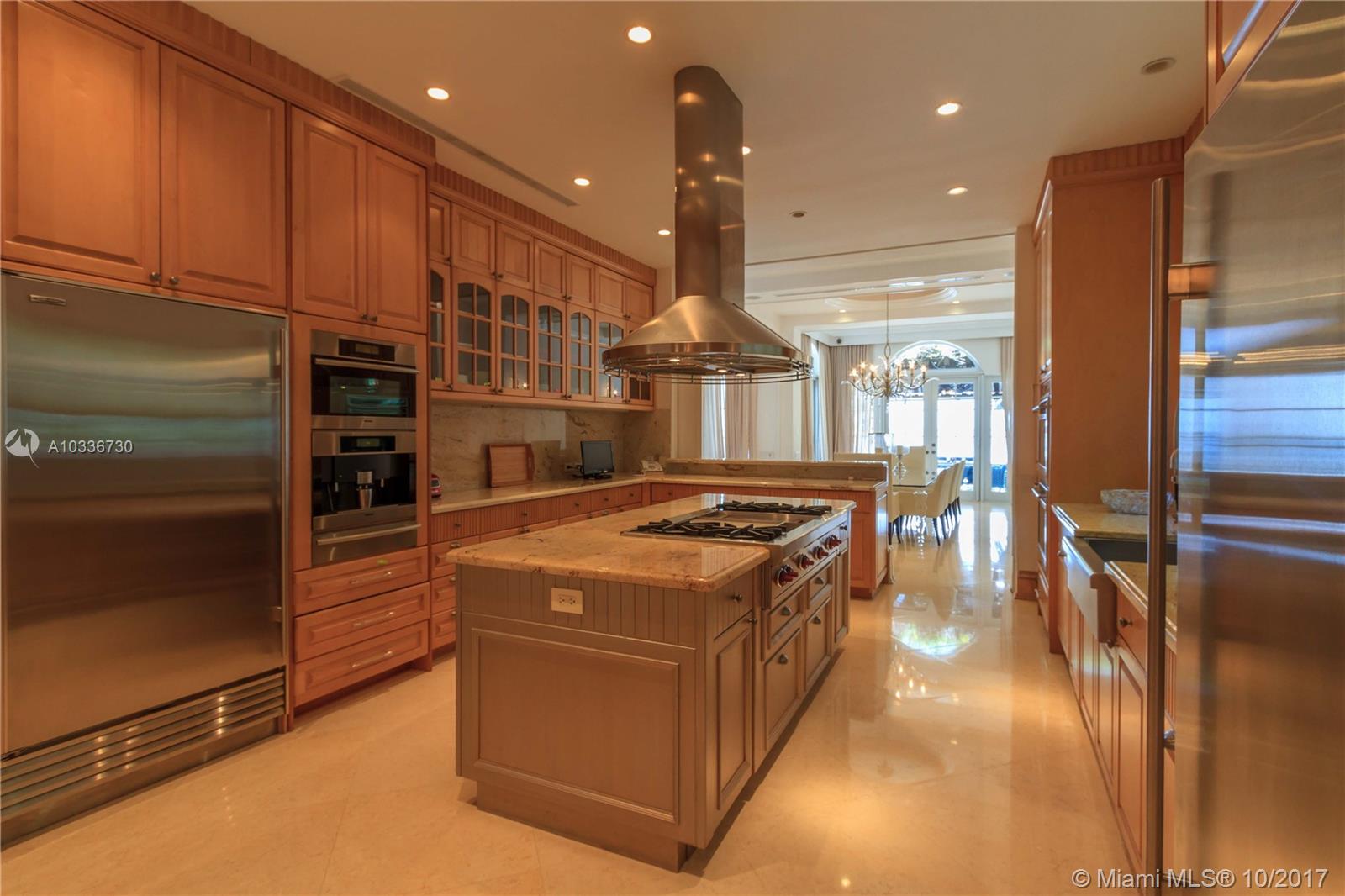 LA GORCE GOLF SUB - Residential