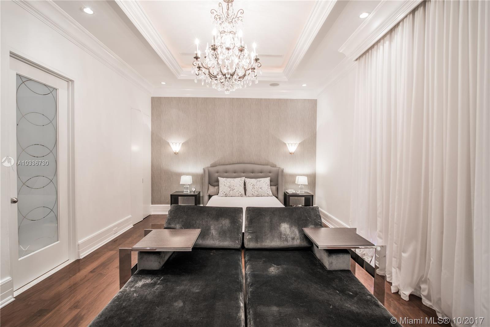 LA GORCE GOLF SUB - Residential