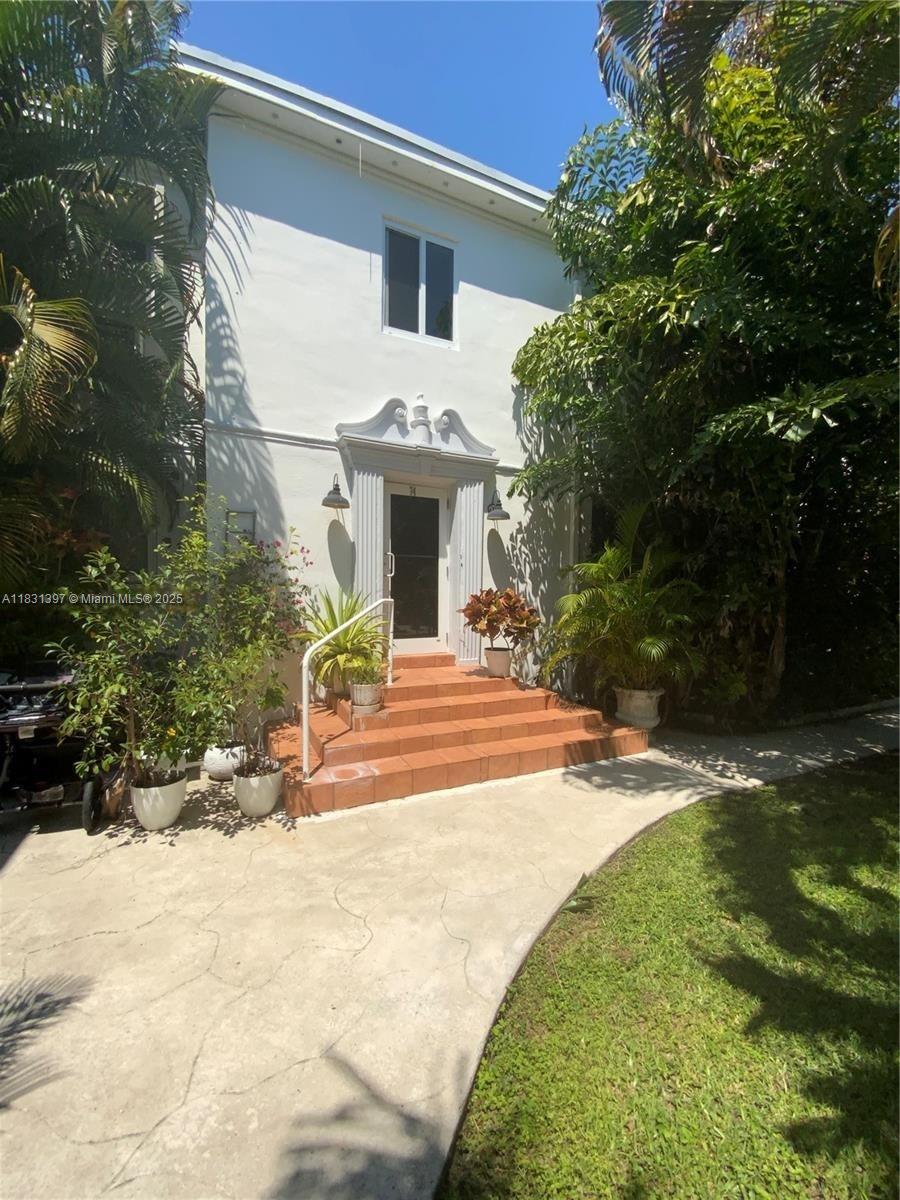10074 E Bay Harbor Dr 74D
