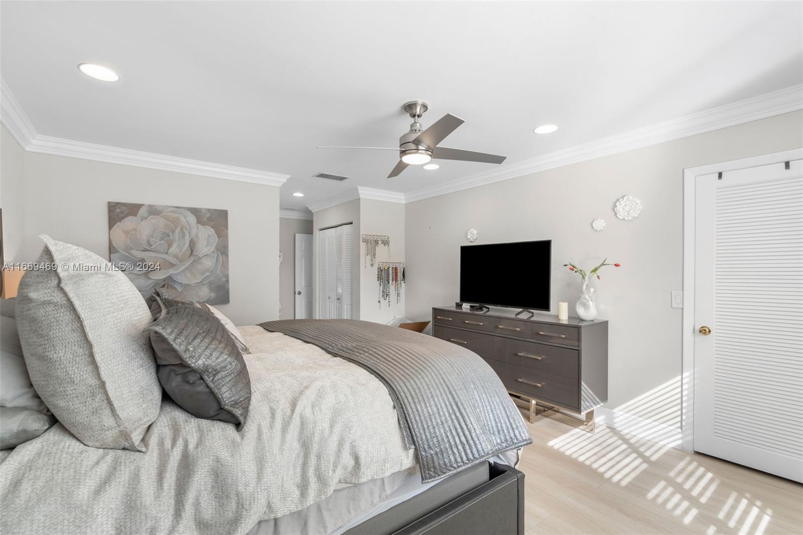 PINES OF BOCA LAGO CONDO - Residential Lease