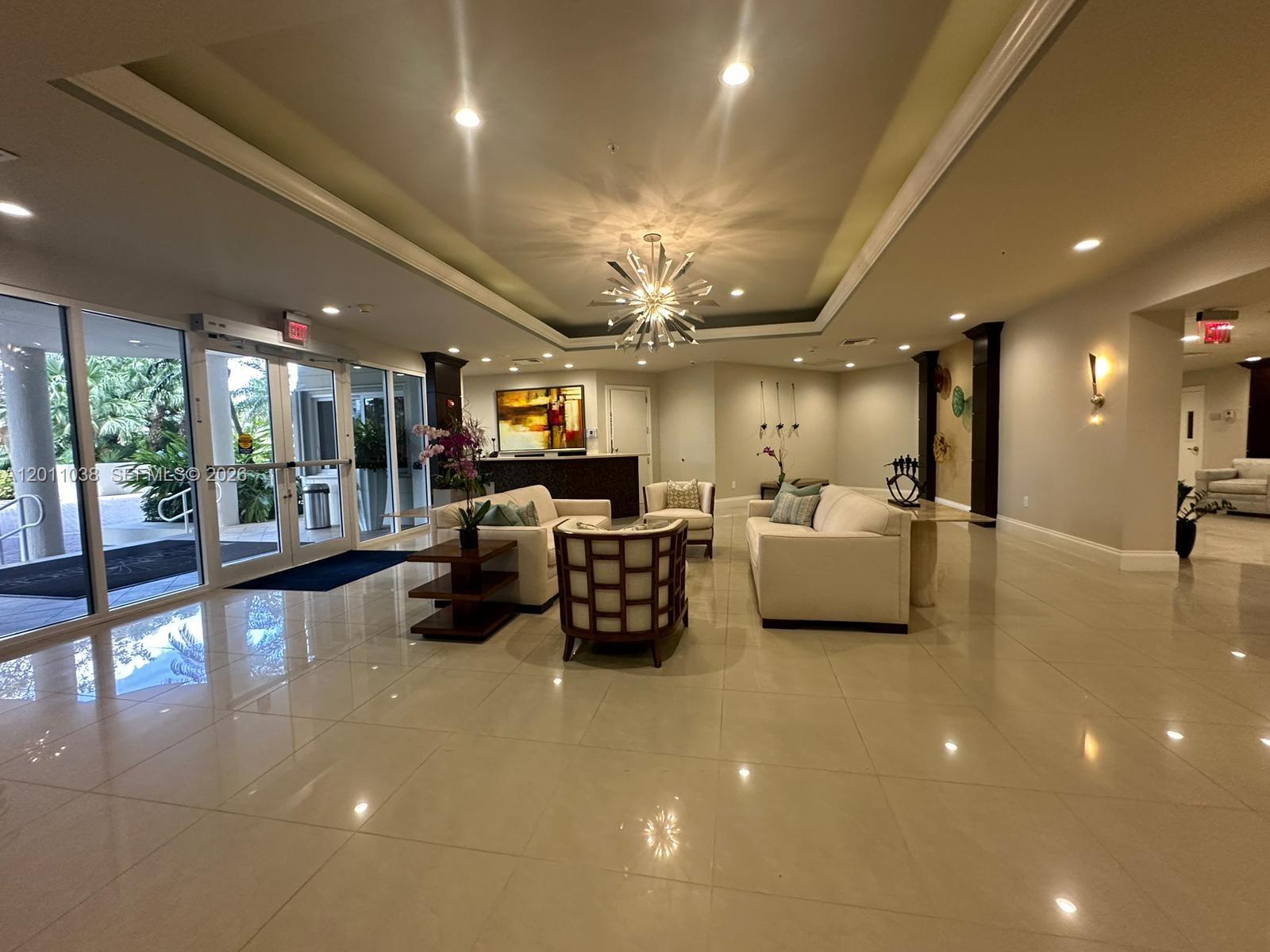 RENAISSANCE ON THE OCEAN - Residential