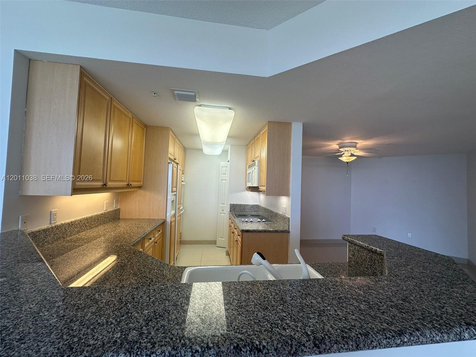 RENAISSANCE ON THE OCEAN - Residential