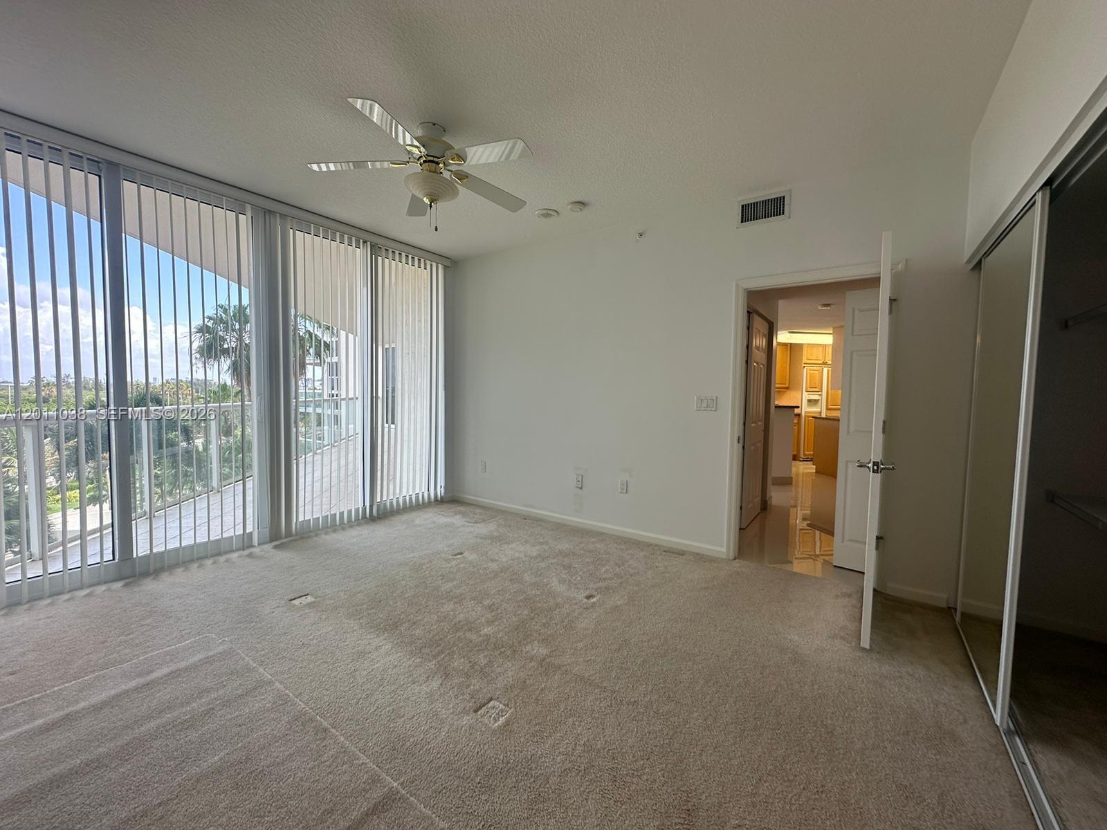 RENAISSANCE ON THE OCEAN - Residential