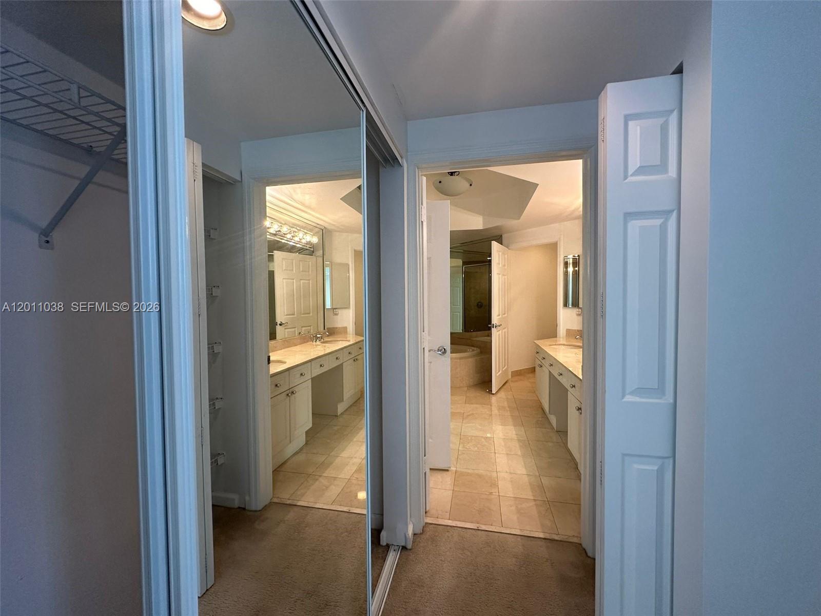 RENAISSANCE ON THE OCEAN - Residential