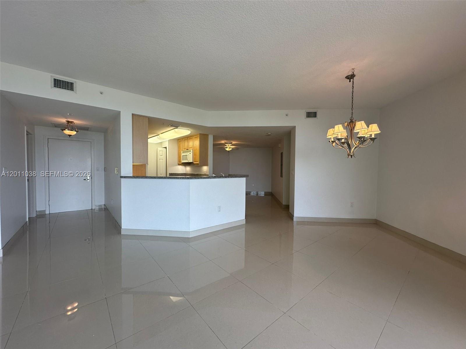 RENAISSANCE ON THE OCEAN - Residential