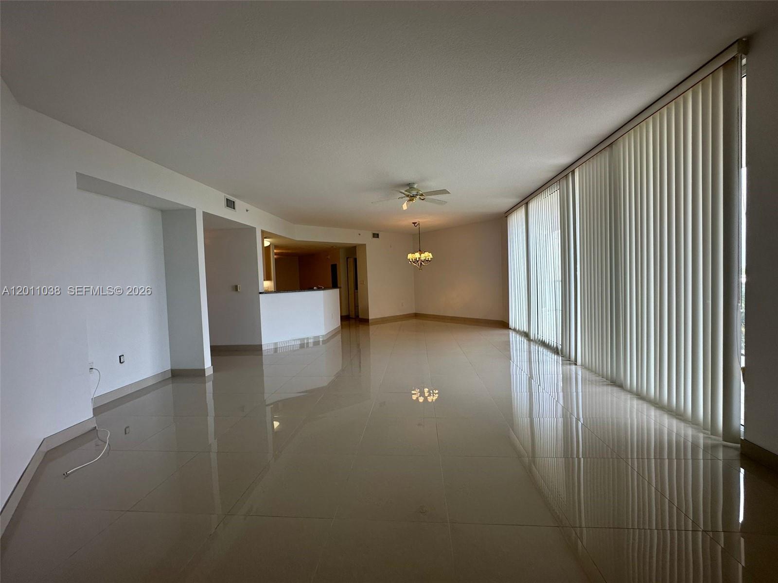 RENAISSANCE ON THE OCEAN - Residential