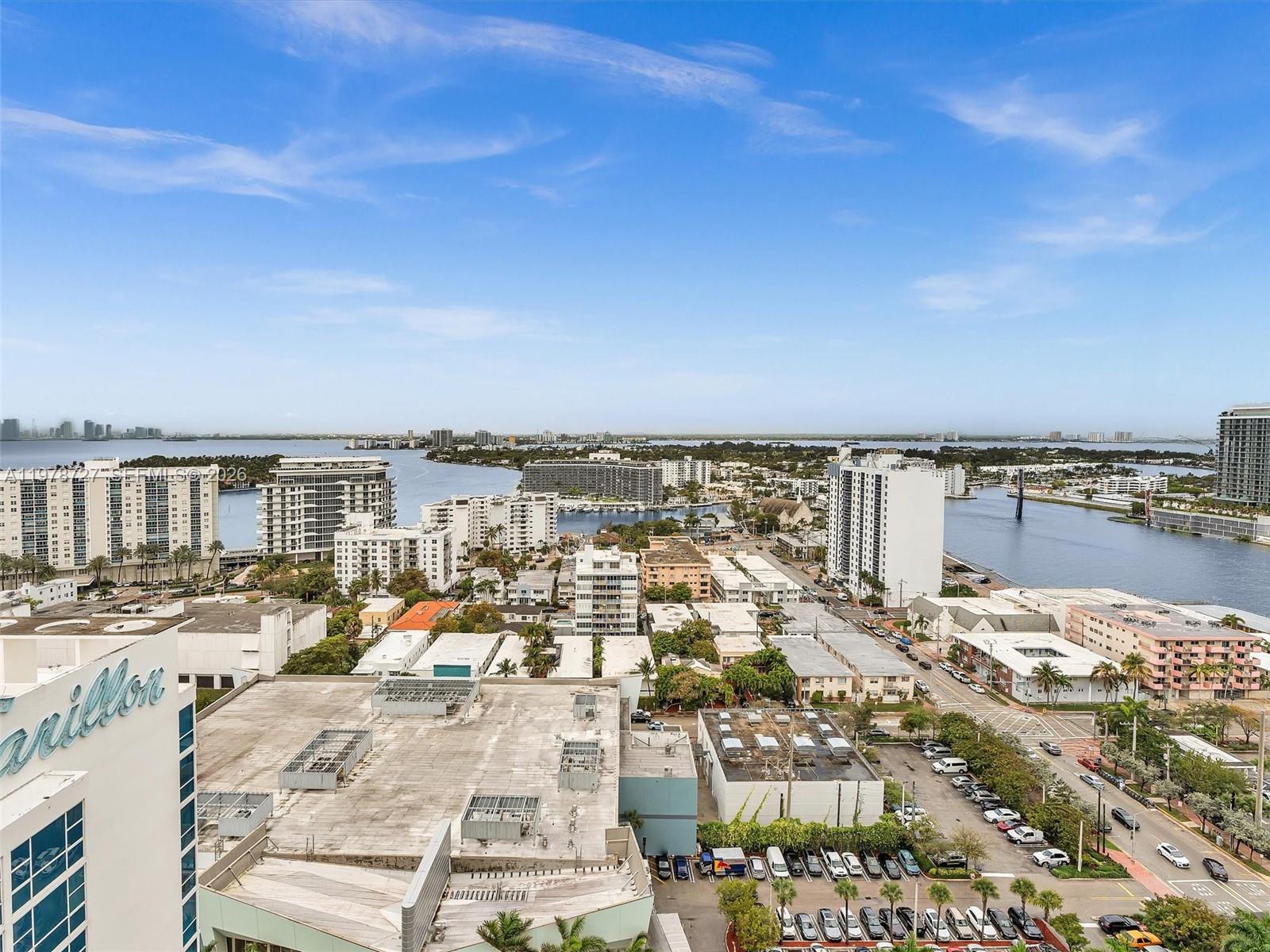 NORTH CARILLON BEACH COND - Residential