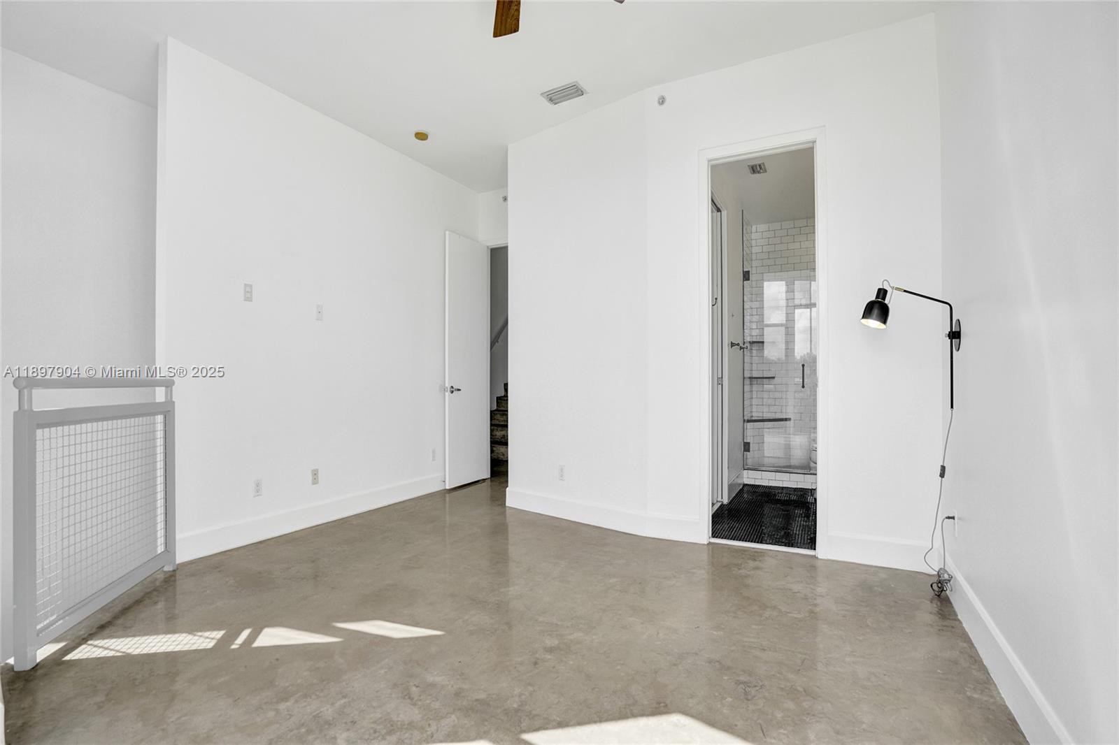 EVERGLADES LAND SALES CO - Residential