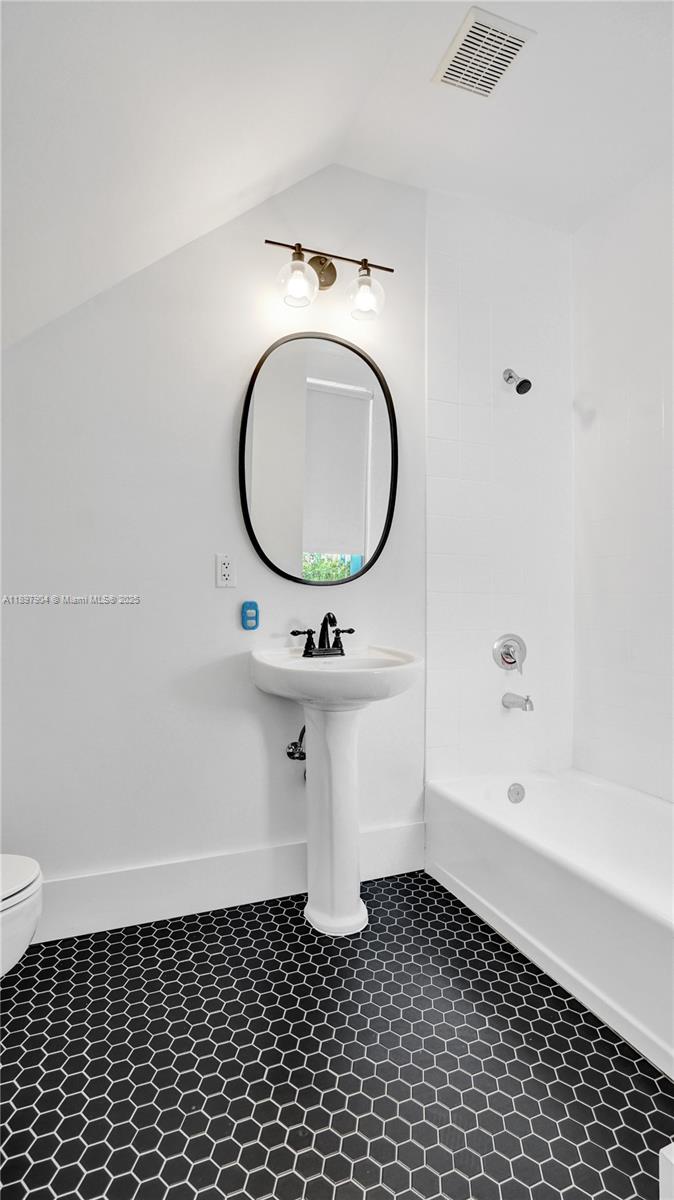 EVERGLADES LAND SALES CO - Residential