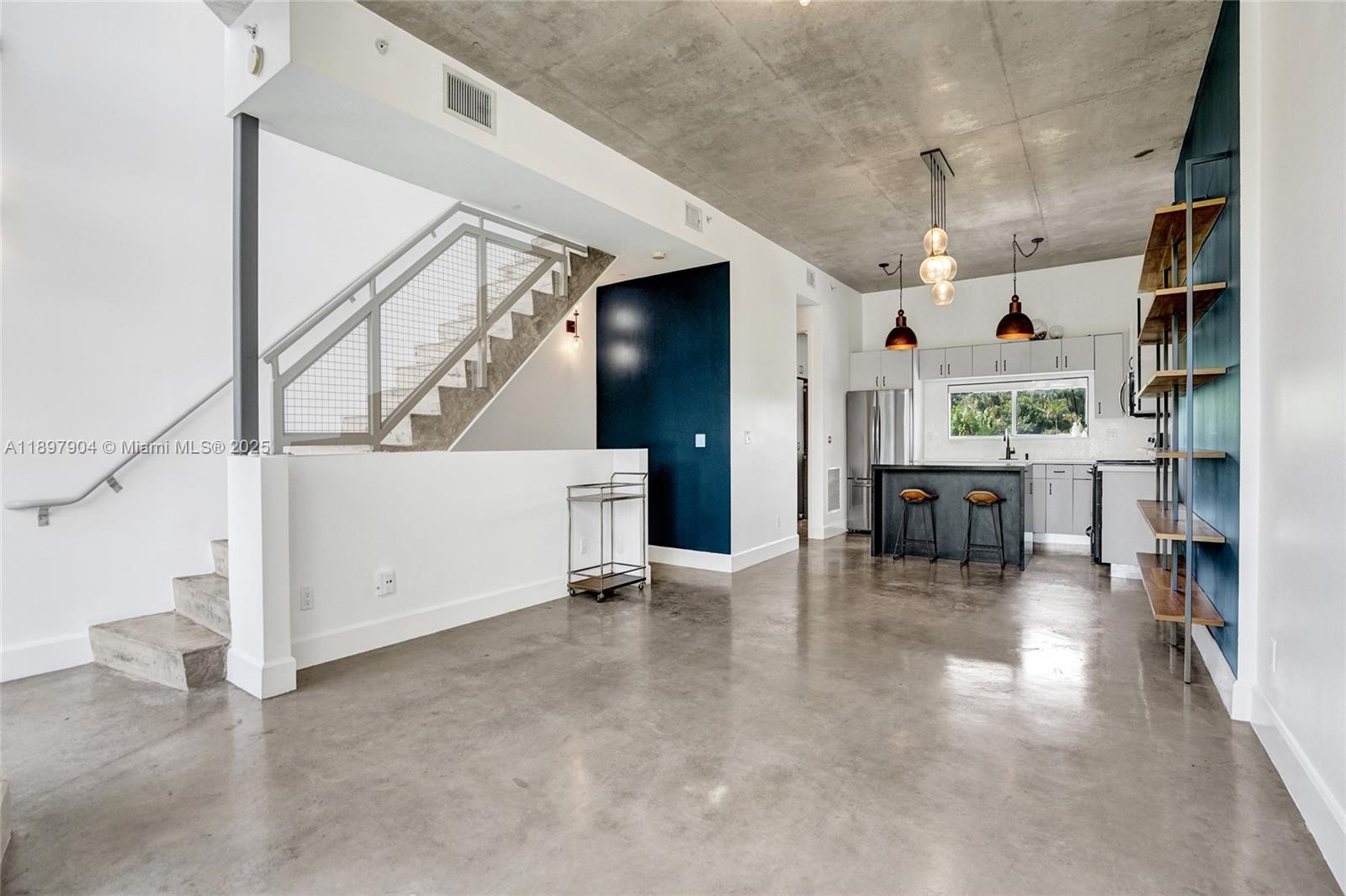 EVERGLADES LAND SALES CO - Residential