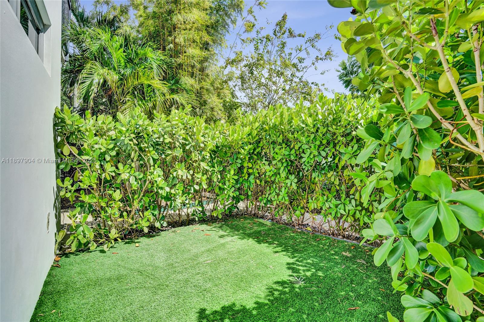 EVERGLADES LAND SALES CO - Residential