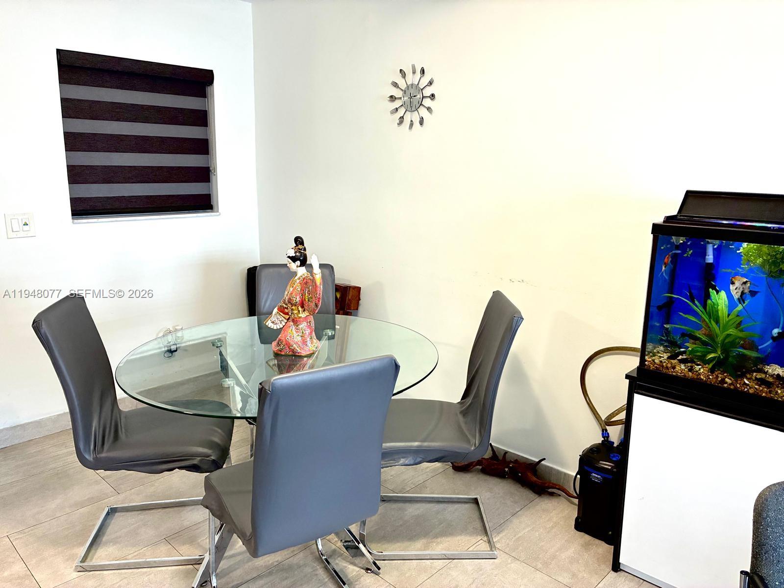 MADRID TERRACE CONDO - Residential