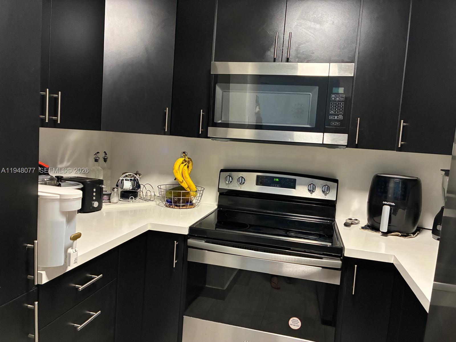 MADRID TERRACE CONDO - Residential