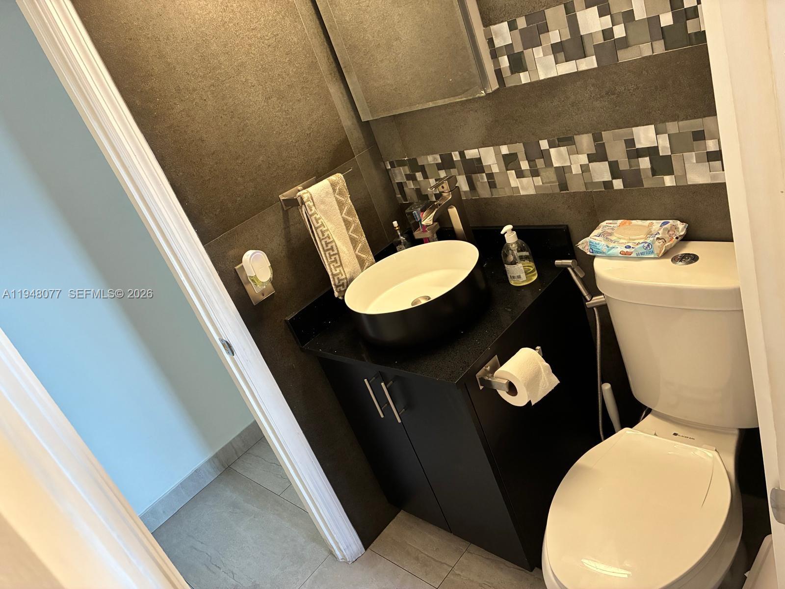 MADRID TERRACE CONDO - Residential