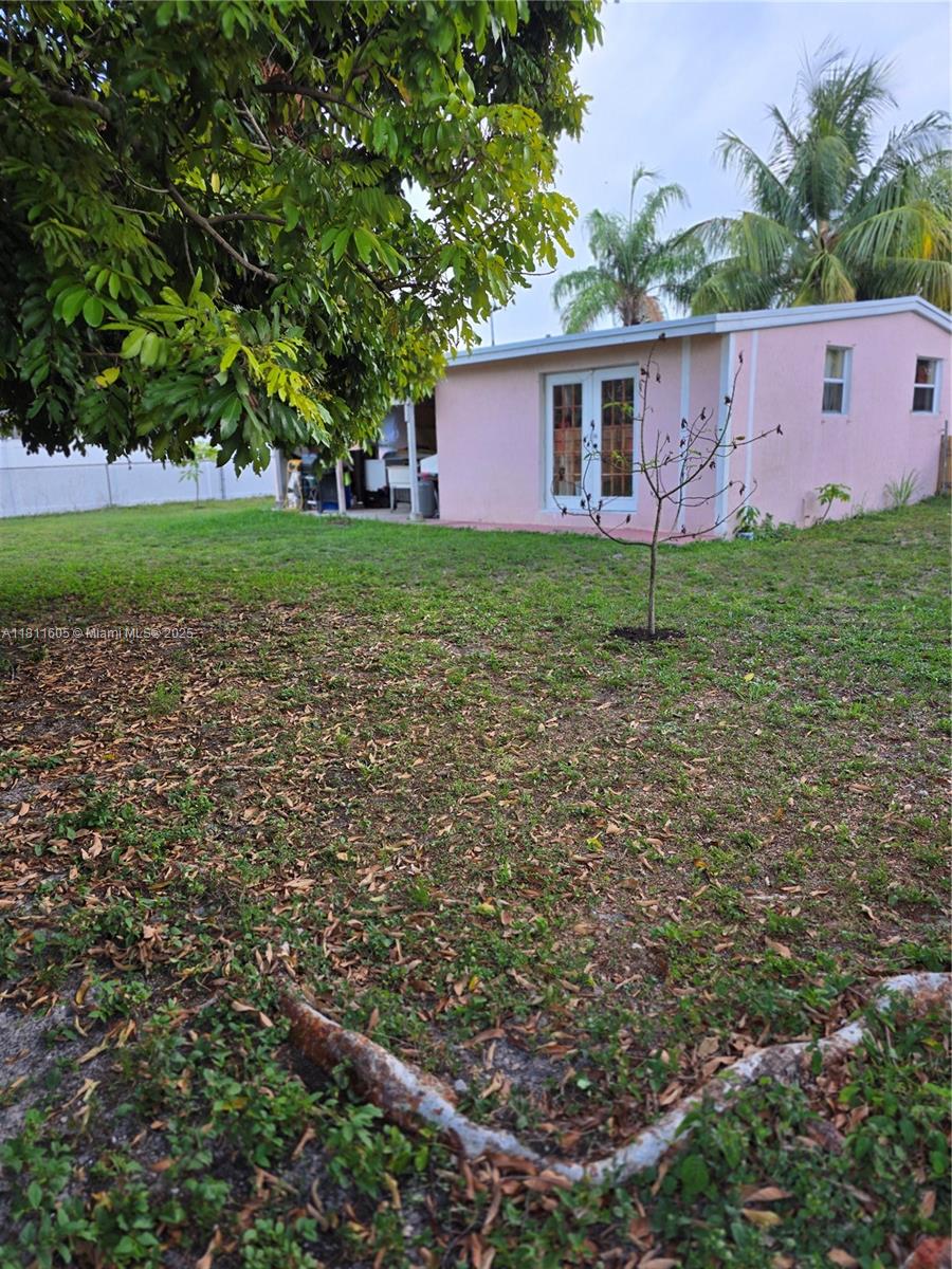RANDALL PARK - Residential