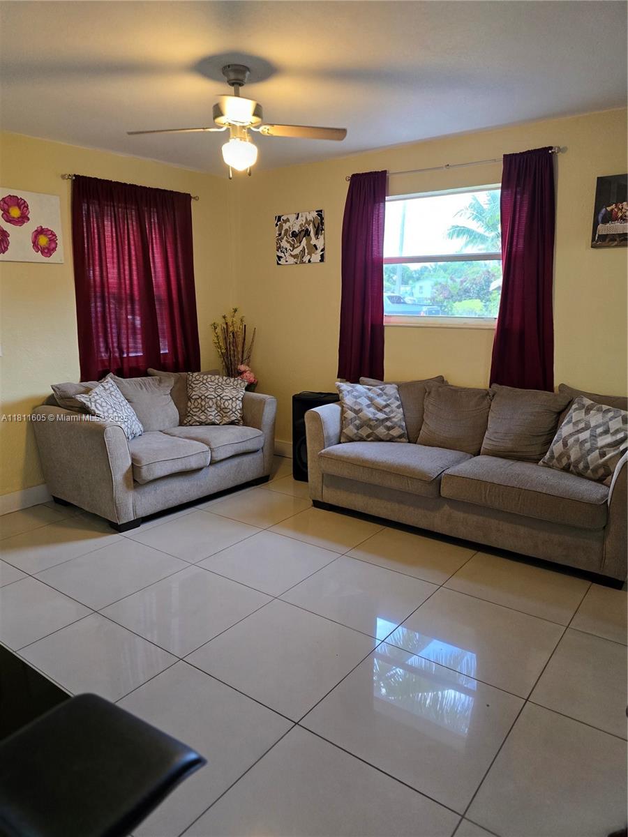 12245 Nw 17th Ct, Miami, Broward County, Florida - 3 Bedrooms  
1 Bathrooms - 