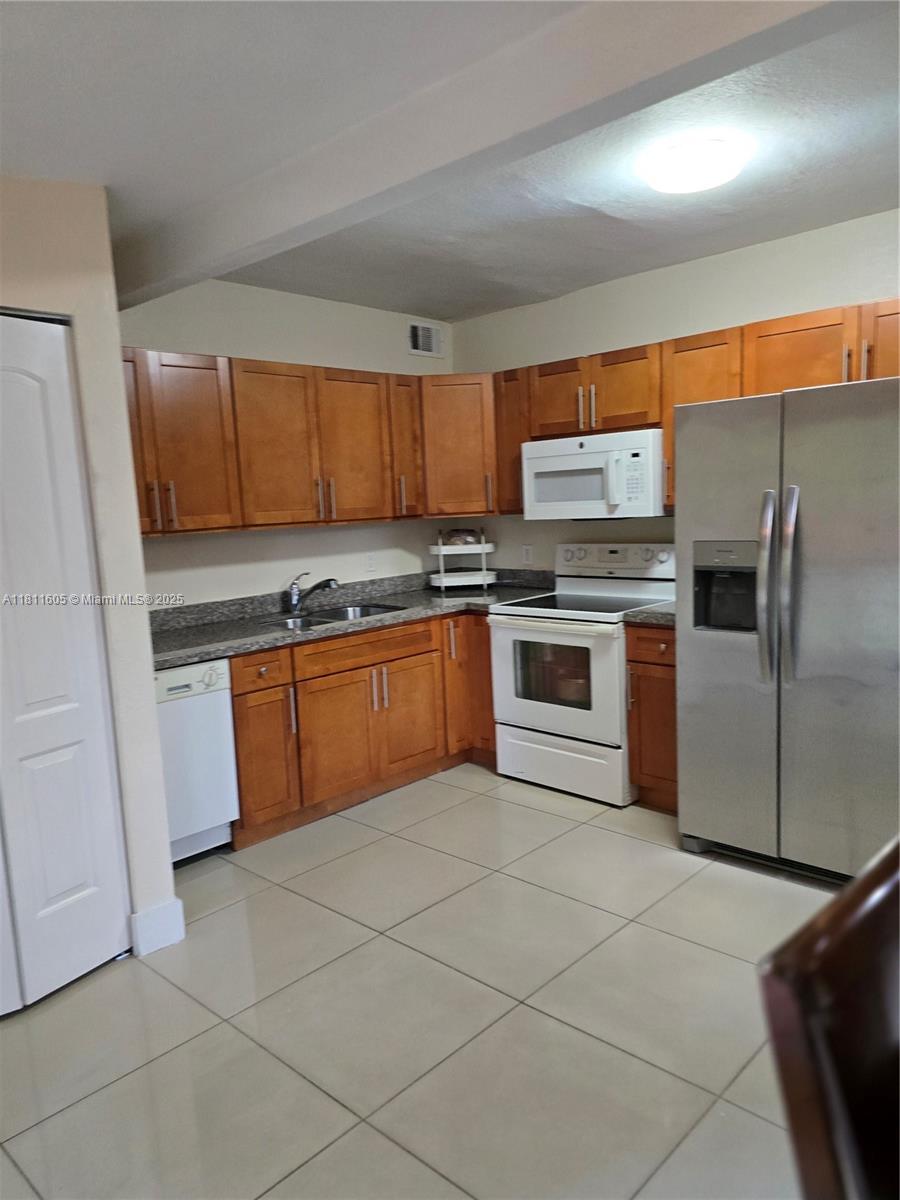 RANDALL PARK - Residential