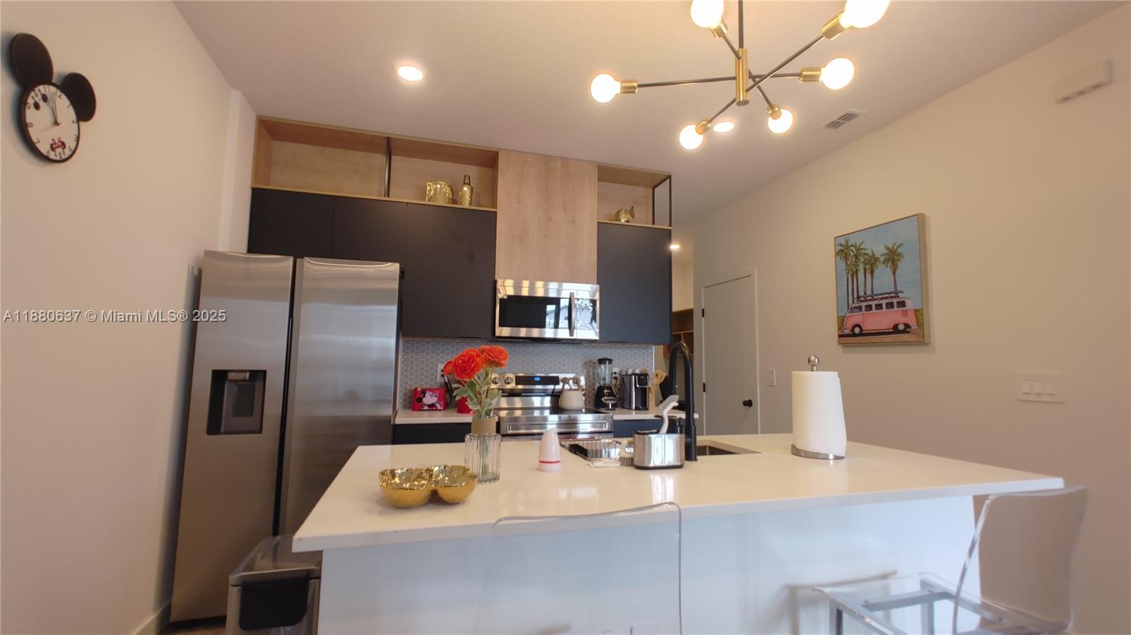 THE HUB AT WESTSIDE RESERV - Residential