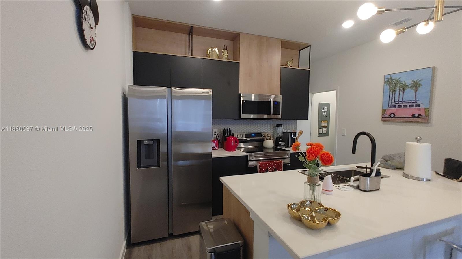 THE HUB AT WESTSIDE RESERV - Residential