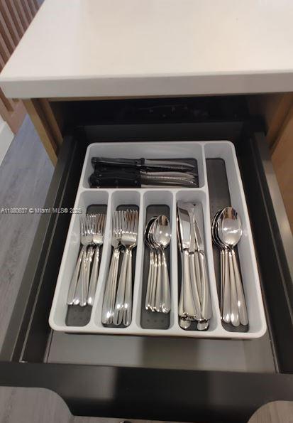 THE HUB AT WESTSIDE RESERV - Residential