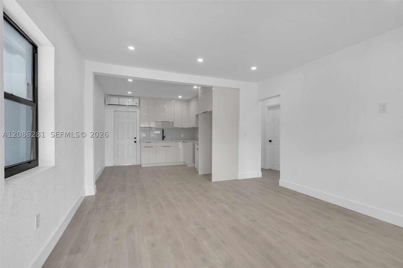 2121 NW 86th Ter