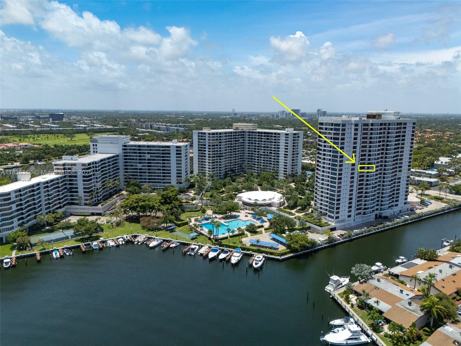 OLYMPUS CONDO PHASE - Residential