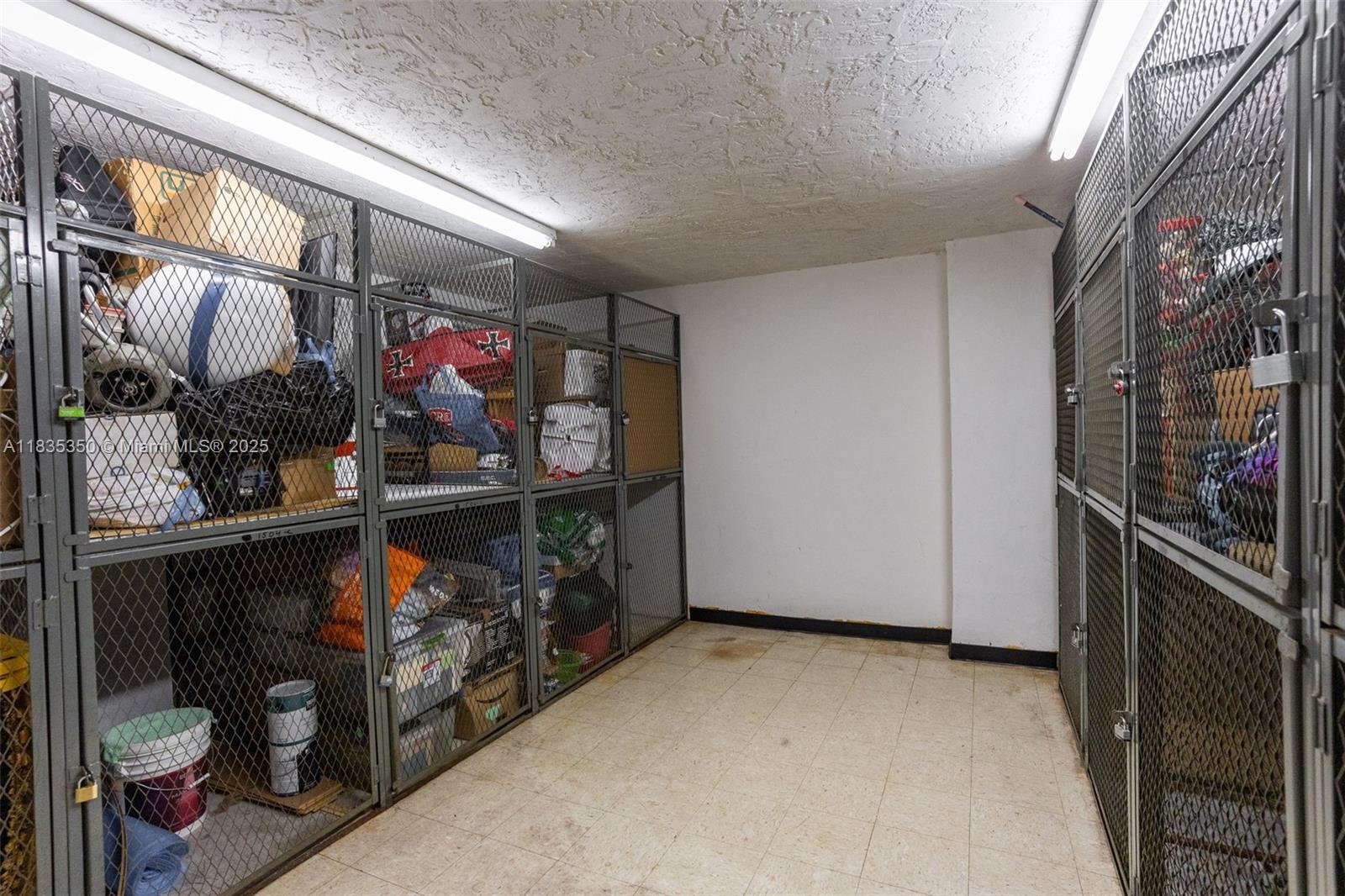 OLYMPUS CONDO PHASE - Residential