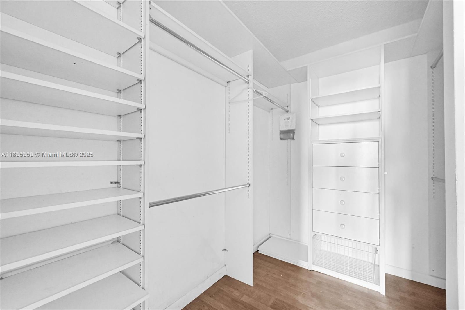 OLYMPUS CONDO PHASE - Residential