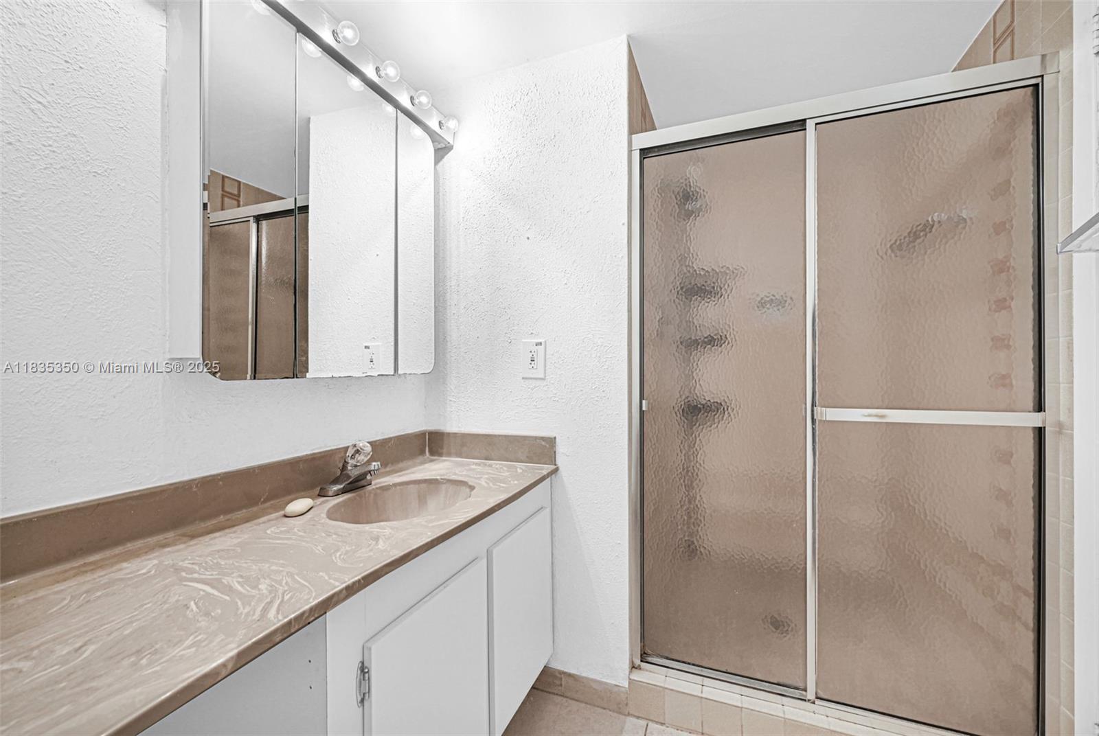 OLYMPUS CONDO PHASE - Residential