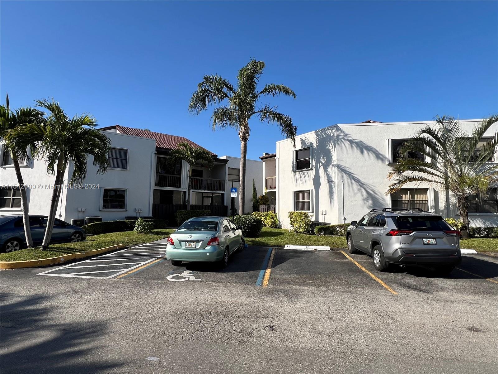 Location*Location* Recently remodeled unit with 2 Bedrooms 2 Bathrooms and laundry inside unit. New appliances, unit has an ample balcony. Near shopping, restaurants, major highways.