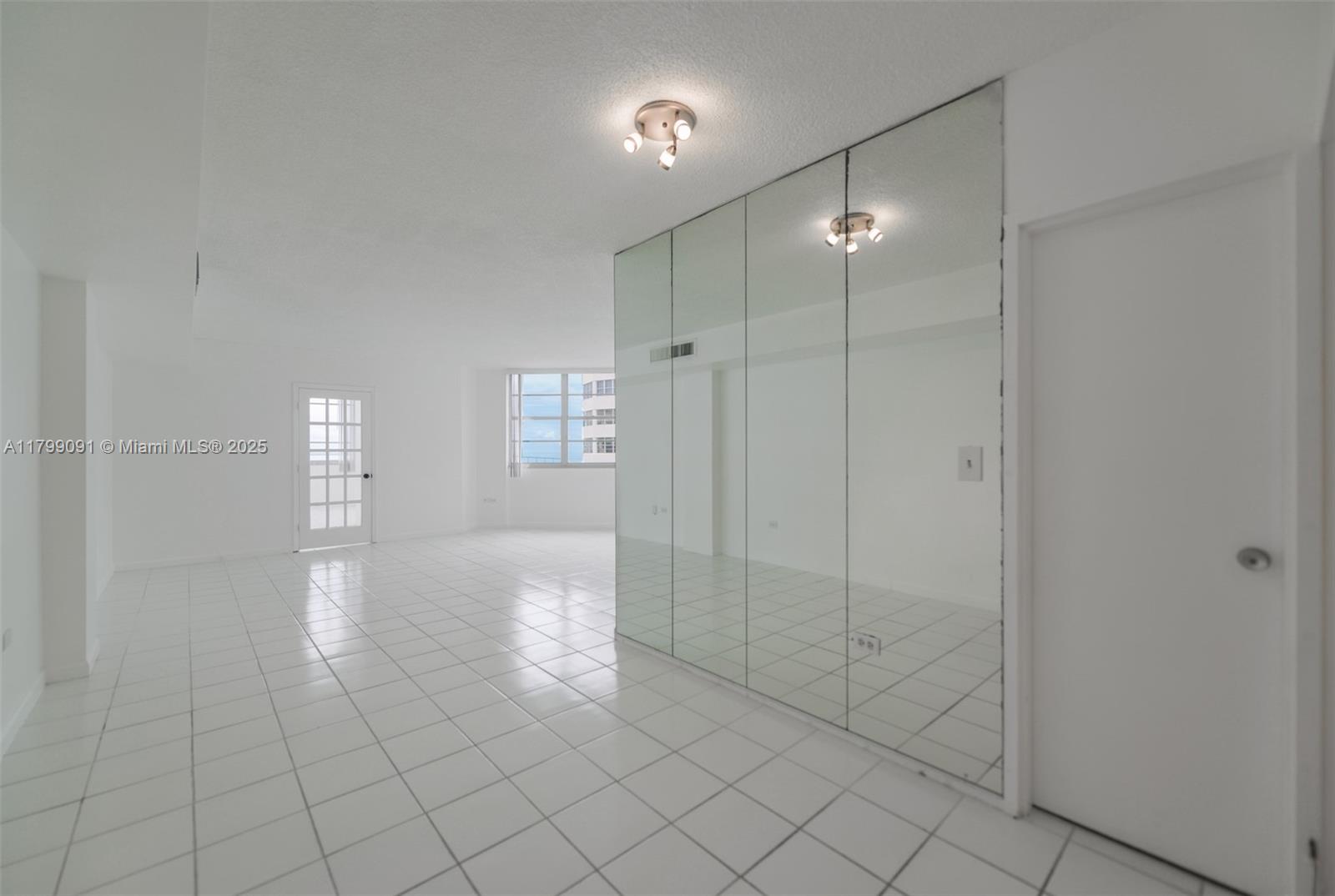 801 Brickell Bay Dr 1567