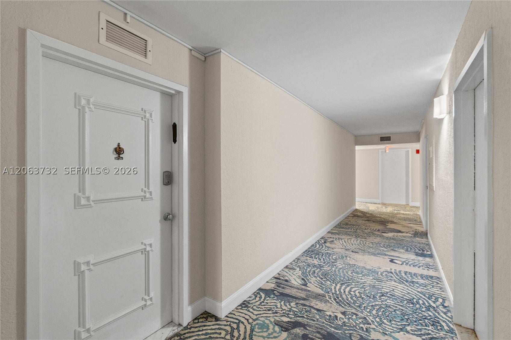 3140 S Ocean Dr 911