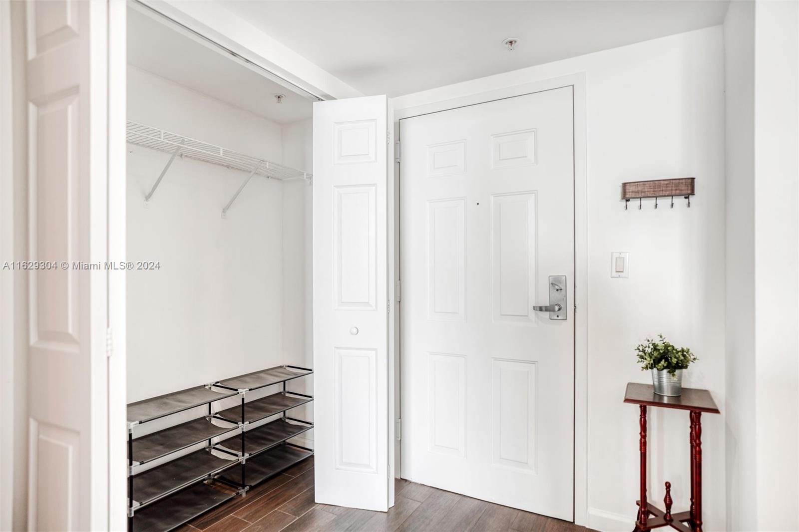 THE MARK ON BRICKELL COND - Residential