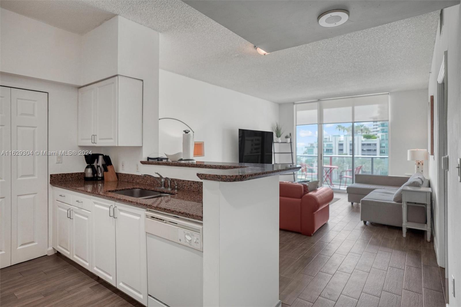 1155 Brickell Bay Dr 507