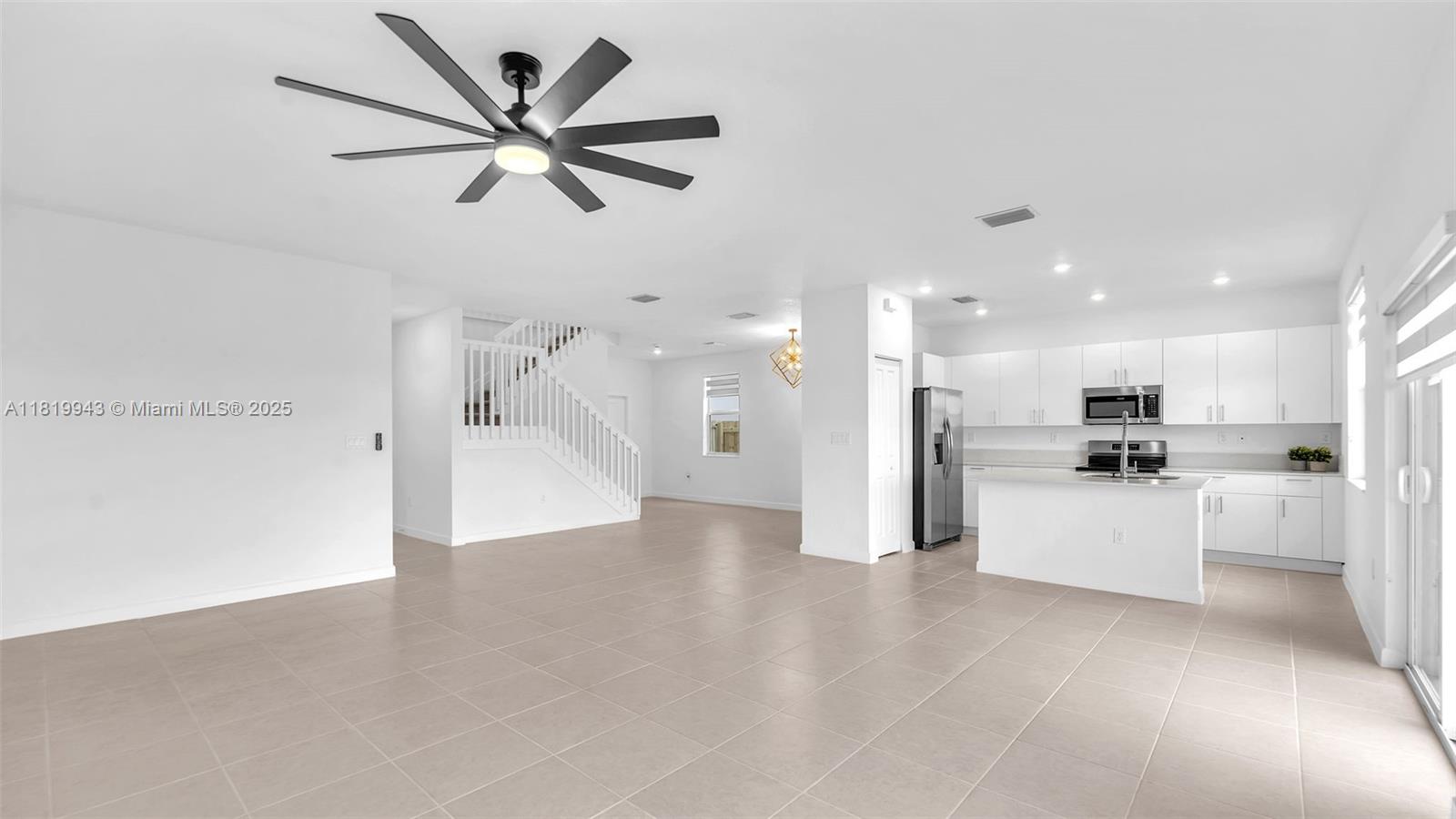2450 SE 24 Drive