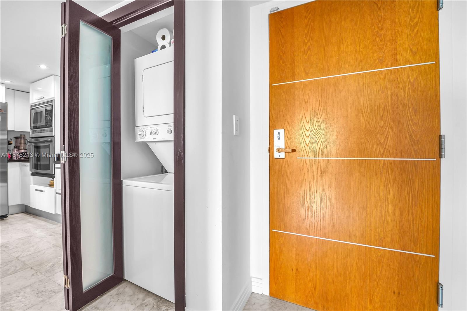 SOUTH POINTE TOWERS CONDO - Residential Lease