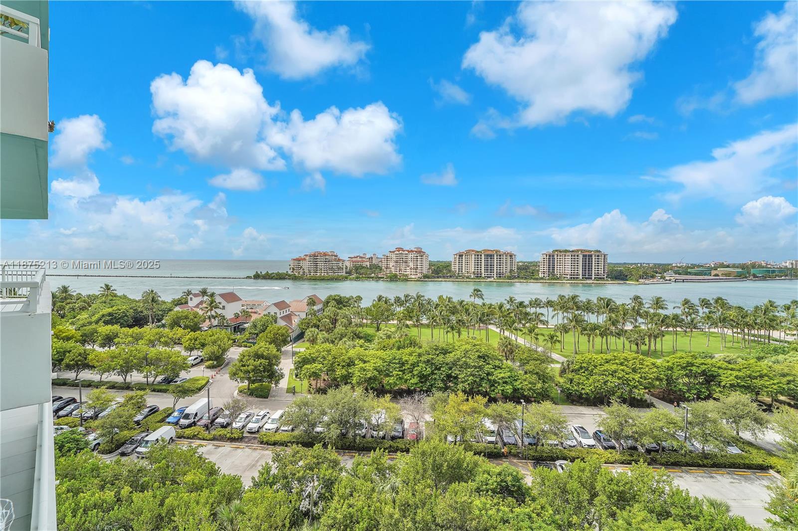 SOUTH POINTE TOWERS CONDO - Residential Lease