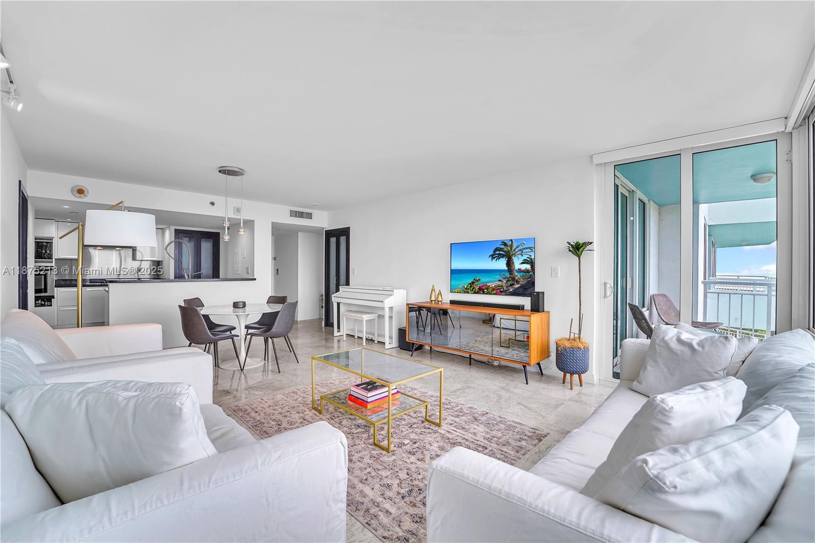 SOUTH POINTE TOWERS CONDO - Residential Lease