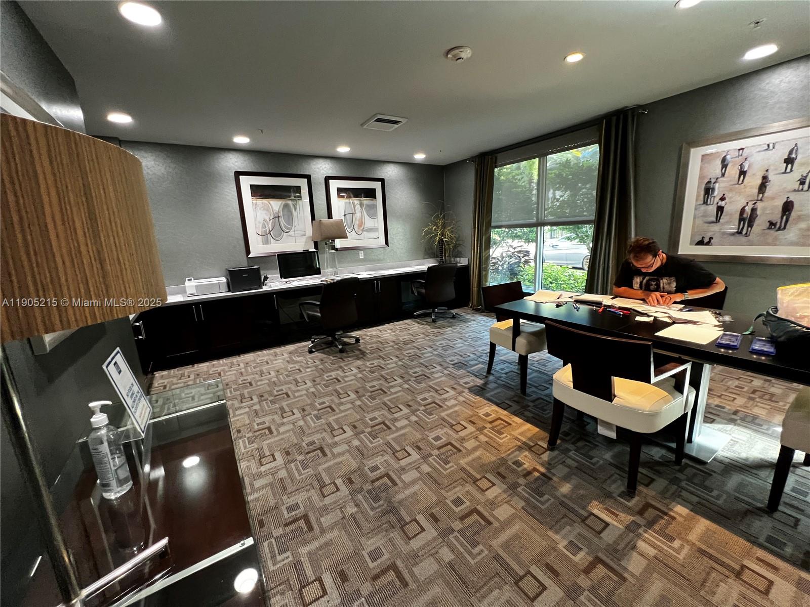 LAUDERDALE ONE CONDO - Residential Lease