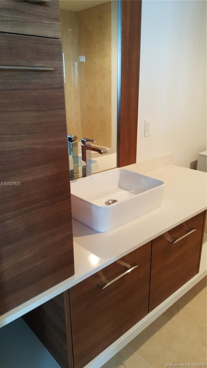 THE CRIMSON - Residential Lease